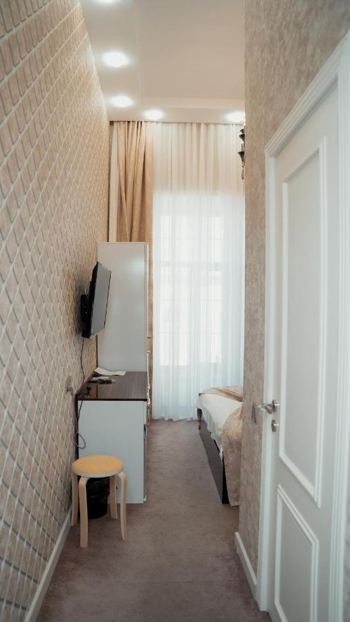Dionis Hotel Baku Luaran gambar