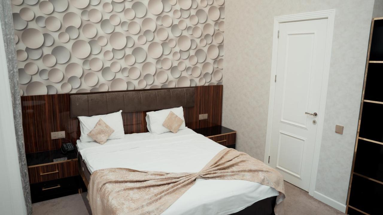 Dionis Hotel Baku Luaran gambar